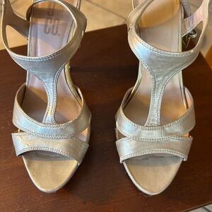 Chic Silver Strappy Heels
